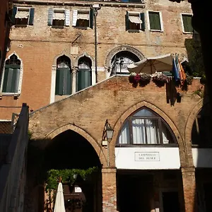 Palazzo Lion Morosini - Check In Presso Ai Santi Apostoli *** Veneza